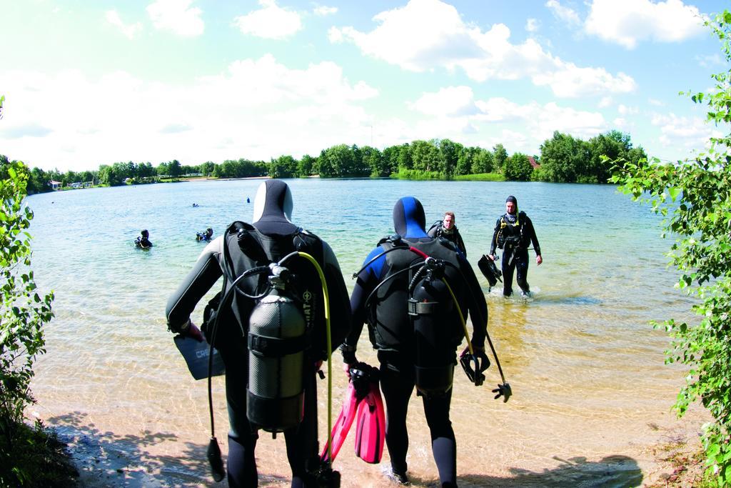 Villapark Akenveen Tynaarlo ภายนอก รูปภาพ