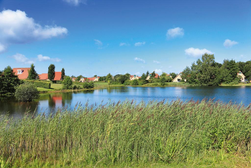 Villapark Akenveen Tynaarlo ภายนอก รูปภาพ